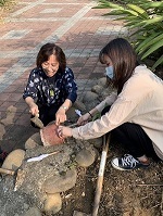 111學年度第二學期生態系植樹活動圖片