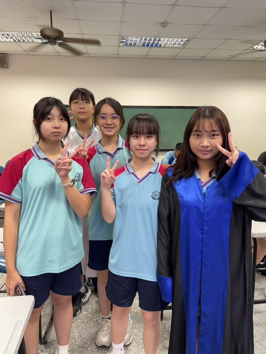 114/08/06中港高中參訪法律系圖片
