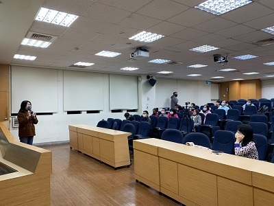 111學年度第一學期院導師會議暨教學知能研習座談圖片